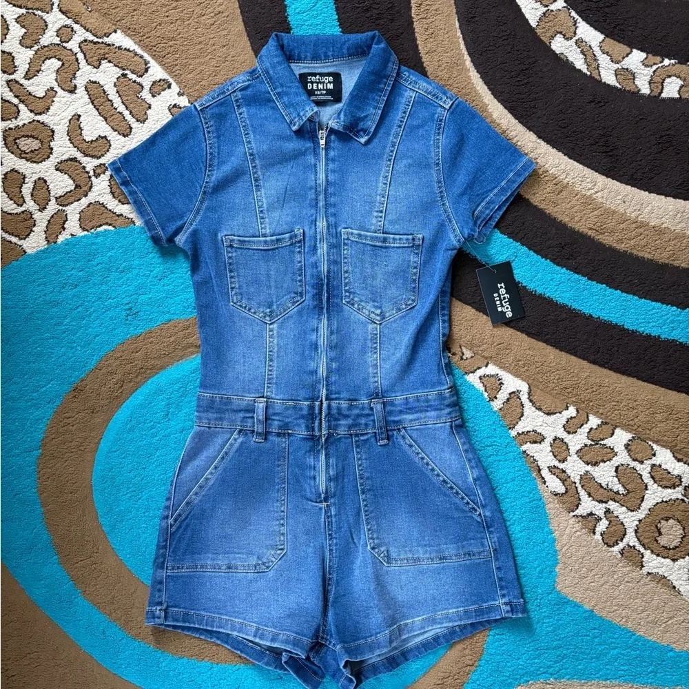 refuge DENIM Romper - Picture 9 of 10